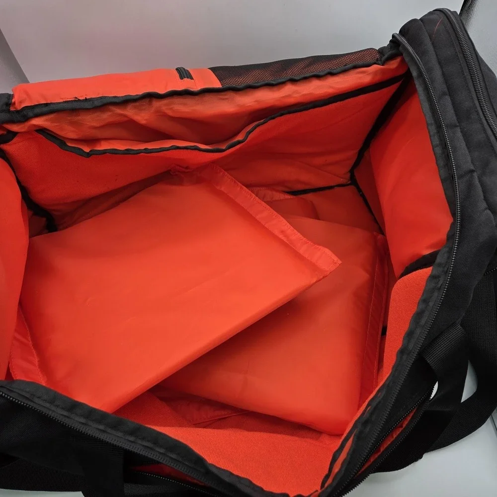Hawx Black 20in Duffle Bag Adjustable Straps Polyester‎ Travel Gym Weekender